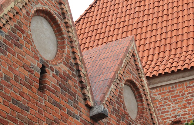 Wybór konstrukcji dachu a ekipa dekarska. Dachy Serock, Zamość